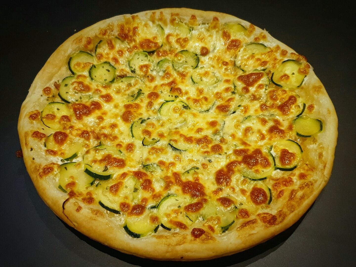 Tarte à la courgette et mozzarella