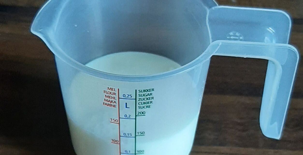Comment faire du buttermilk (babeurre, lait ribot) maison ? Voici la recette