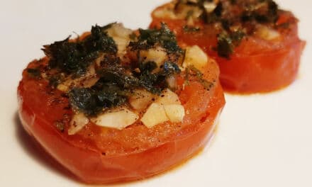 Recette de Tomates provençales à la poêle faciles à faire (sans gluten)