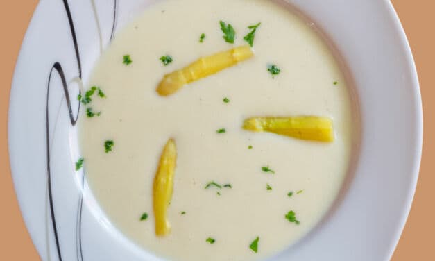 Velouté d’asperges blanches : Recette facile et savoureuse !
