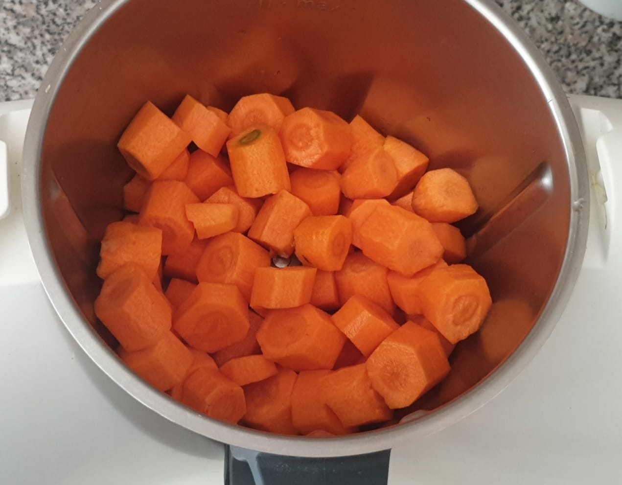 Puree De Carottes Au Thermomix Une Recette Pour Accompagner Vos Plats Puree De Carottes Au Thermomix Une Recette Pour Accompagner Vos Plats