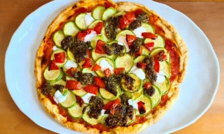 Recette de Tarte à la courgette, tomate et au pesto
