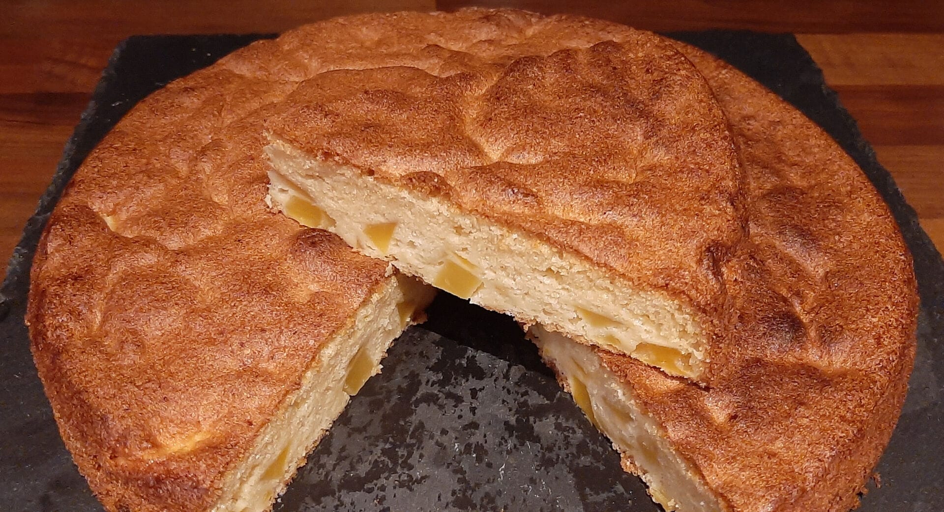 Gâteau moelleux à la mangue fraîche