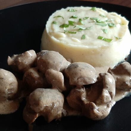 Recette Rognons De Veau à La Crème Fraîche Flambés Au Cognac. Un Régal