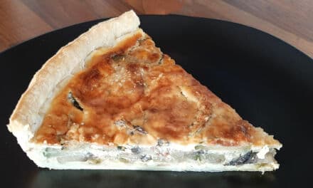 Recette de Tarte aux légumes du soleil (courgette, tomate, poivron, champignons et mascarpone)