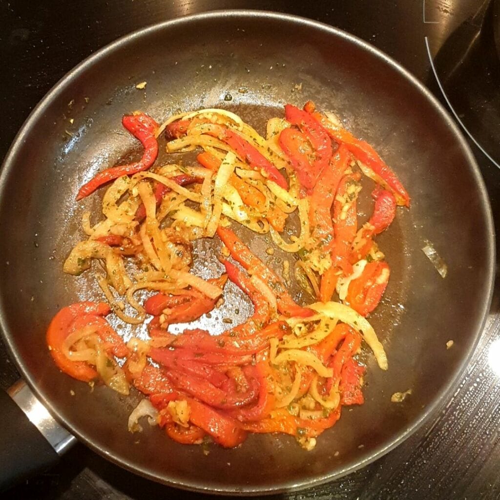 Riz à la crème fraiche et aux poivrons. Recette estivale pleine de