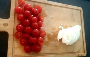 Tarte façon quiche aux tomates cerises mozzarella di Bufala et basilic
