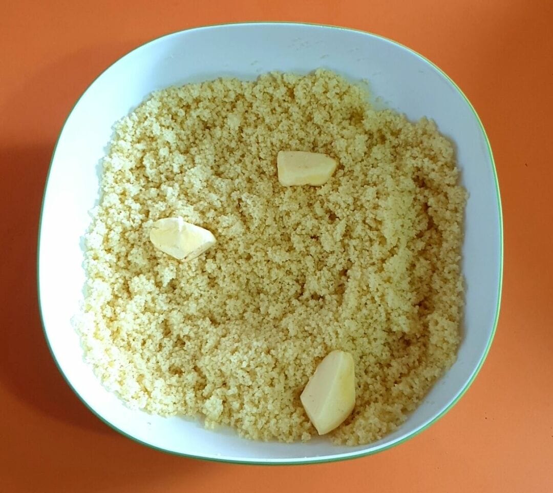Semoule couscous rapide sans couscoussier. Comment la préparer