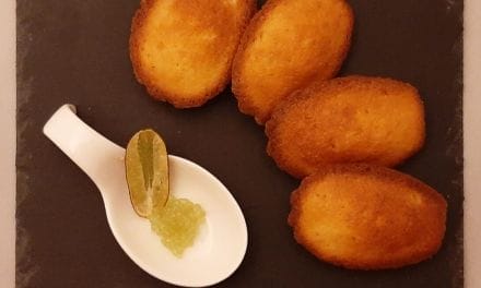 Biscuit madeleine de Commercy. Recette revisitée aux zestes et perles de citron caviar