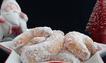 Kipferl à la vanille. Recette de biscuits de Noël en forme de croissant de lune (sans œuf)