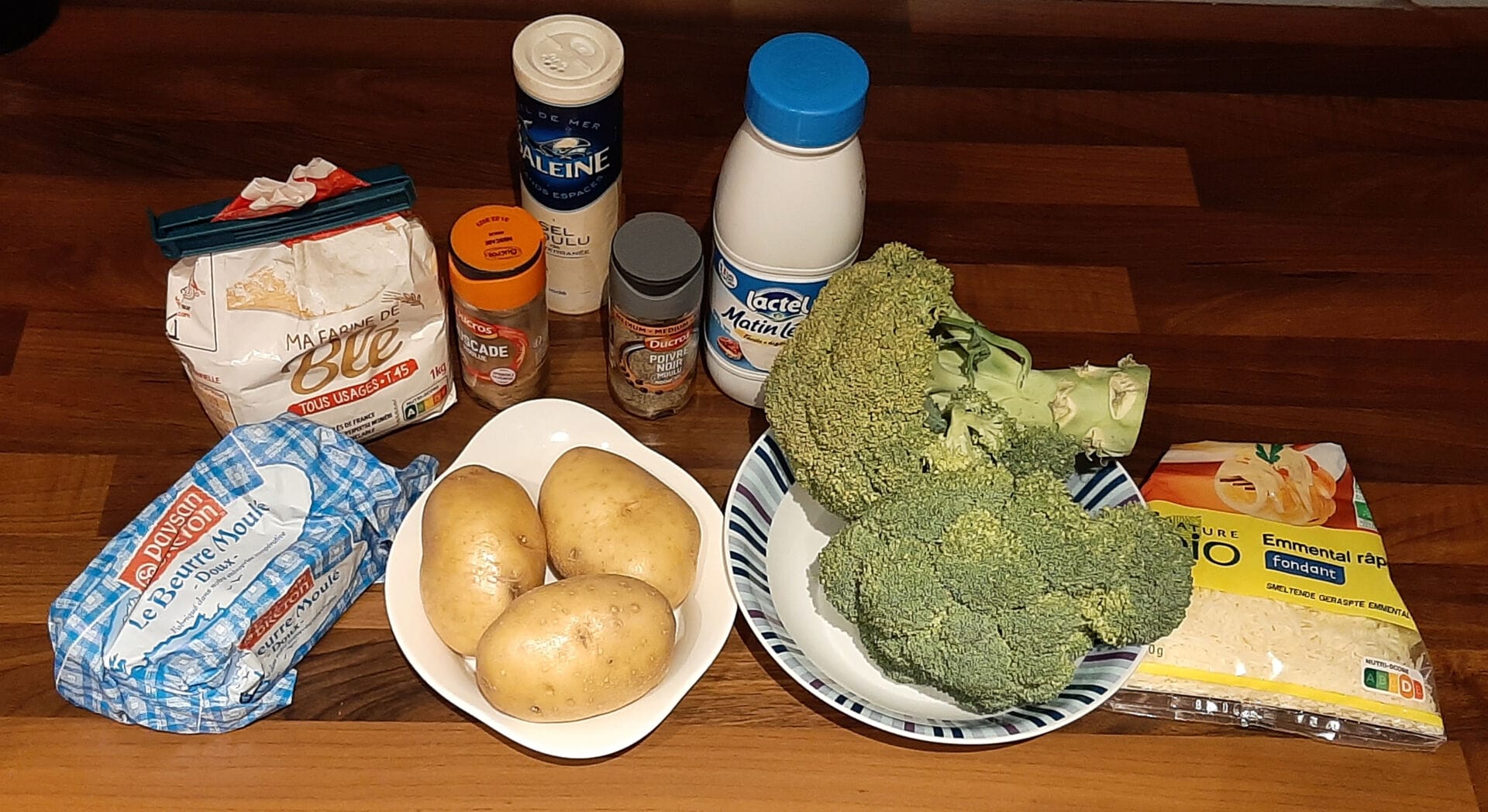 Gratin de brocolis au four avec cuisson à la vapeur (cocotteminute)