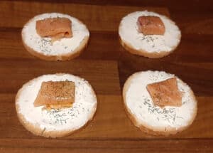 Toast saumon fromage frais