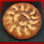 Gâteau aux pommes original et sans farine. Une recette avec polenta et poudre d’amande