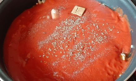Sauce tomate maison. Une recette pour accompagner vos gratins de pâtes