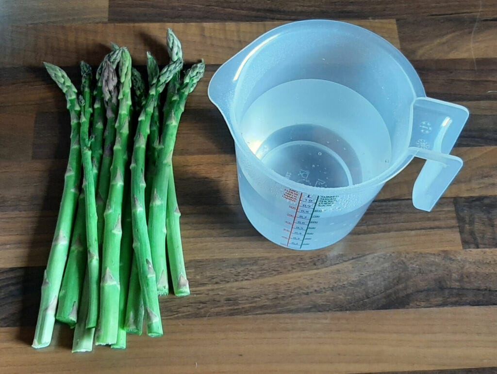 Cuisson asperges vertes cocotte minute. Bonne recette en peu de temps