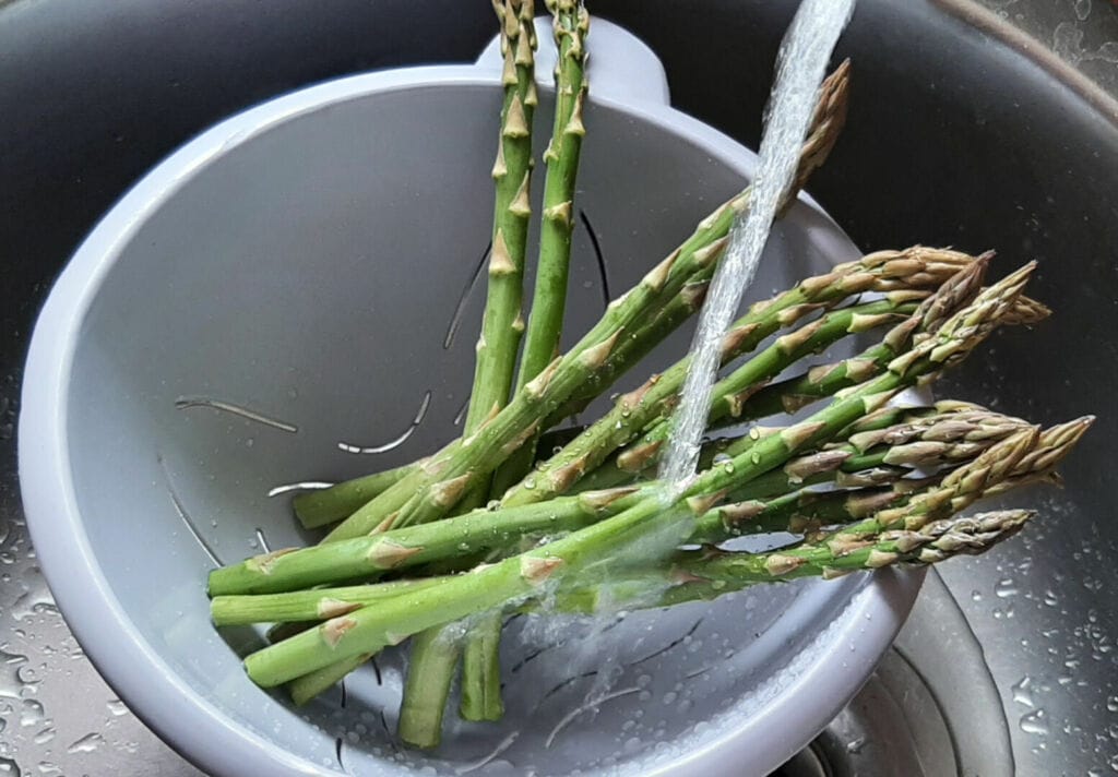 Cuisson asperges vertes cocotte minute. Bonne recette en peu de temps