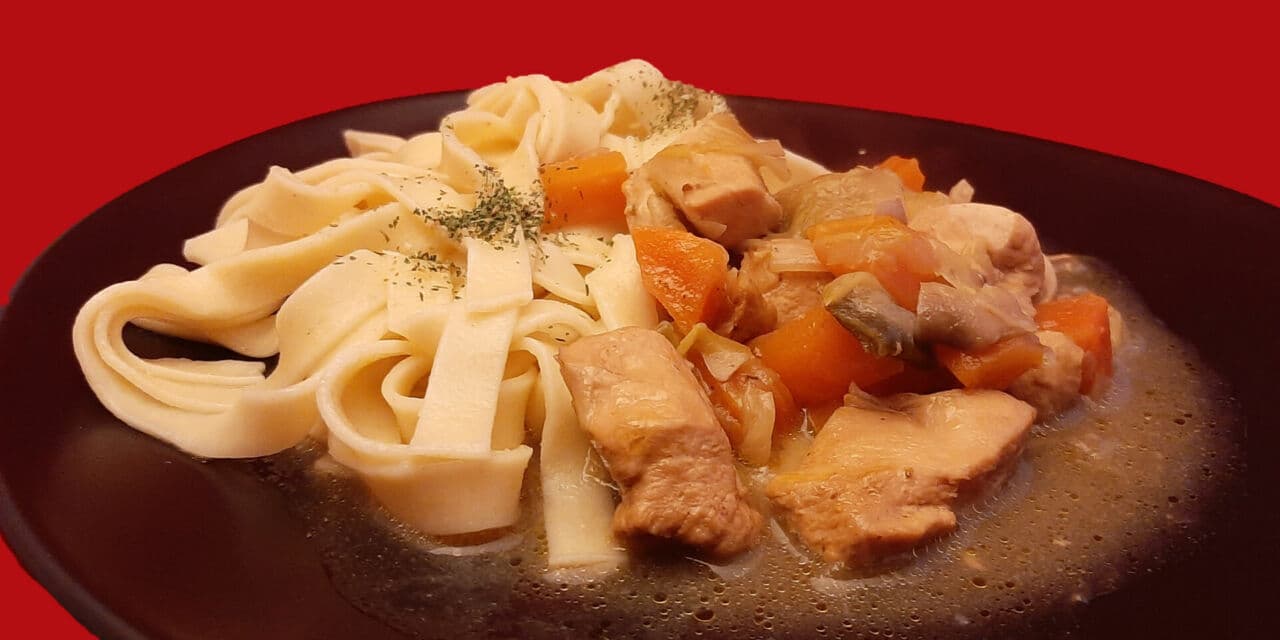 Blanquette de poulet aux champignons de Paris. Une recette à l’ancienne !