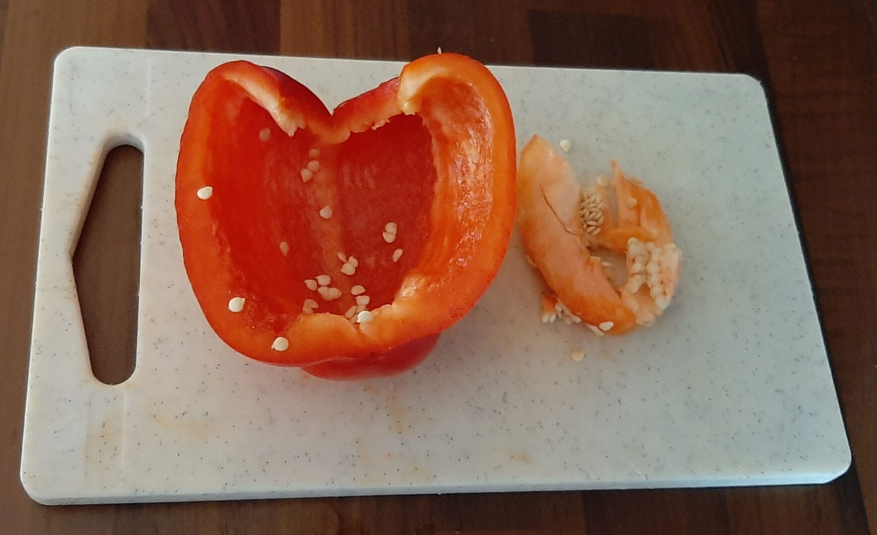 Comment couper un poivron et enlever la peau ? Voici la bonne méthode