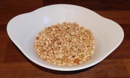 Comment torréfier des pignons de pin au four ? Voici la bonne méthode !