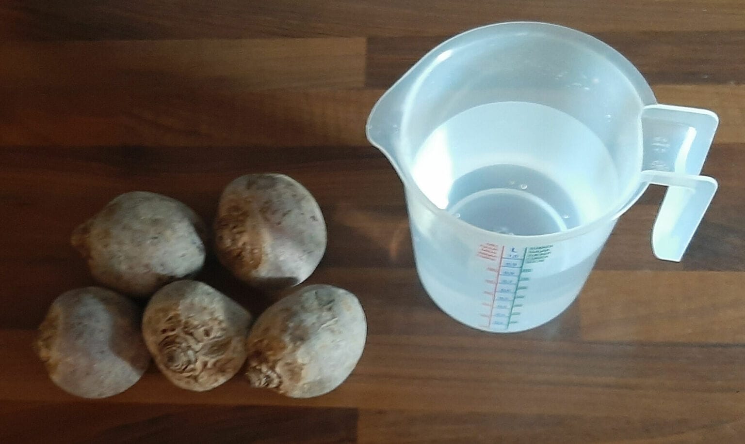 Cuisson betteraves rouges cocotte minute. Bonne recette en peu de temps