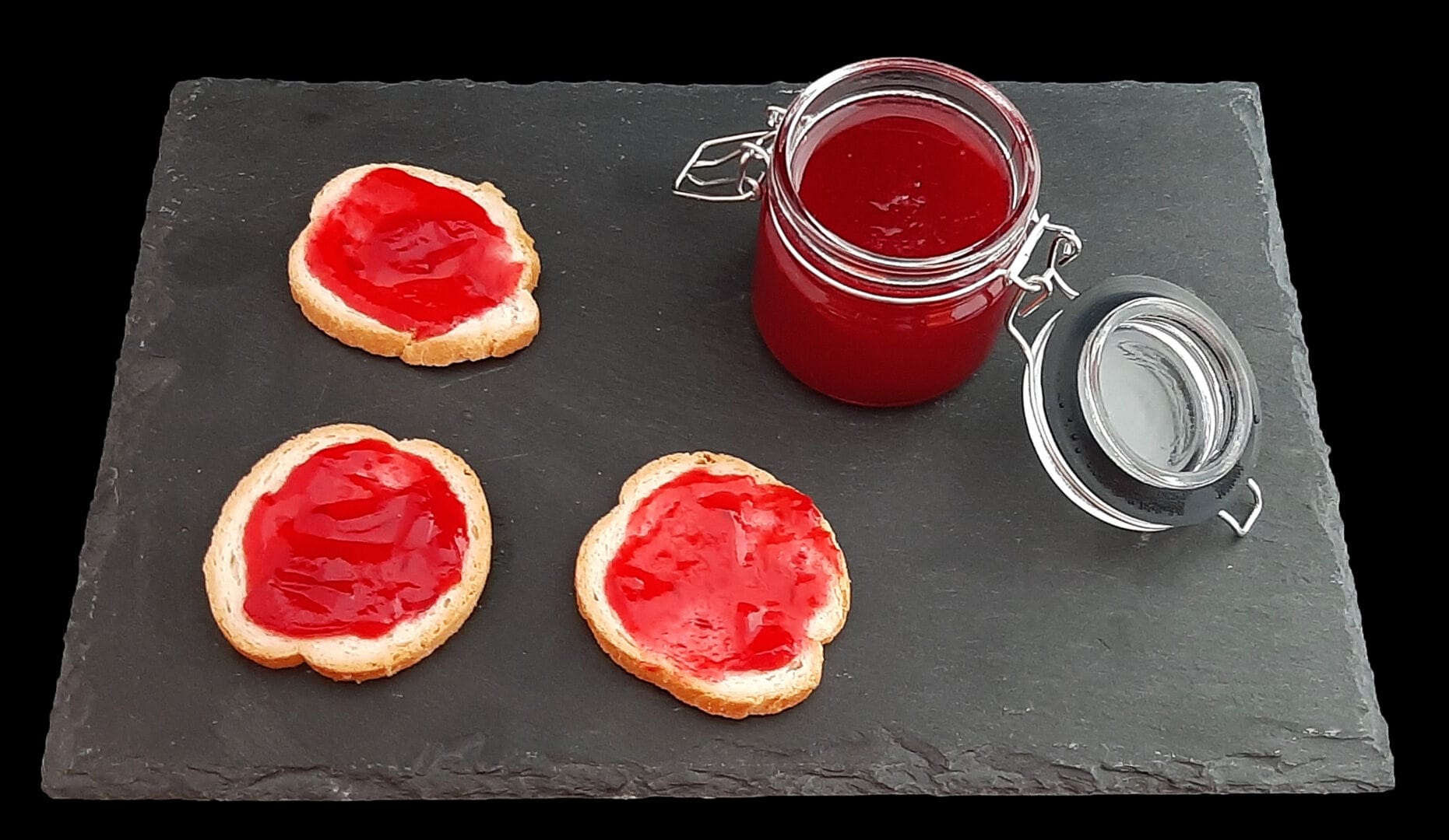 Gelée De Framboises De Nos Grands-mères