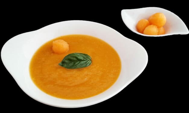 Soupe de melon froide : une recette gastronomique pour épater vos convives