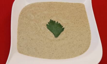 Soupe de céleri-branche, chou-fleur et pommes de terre. Une recette pour l’Automne