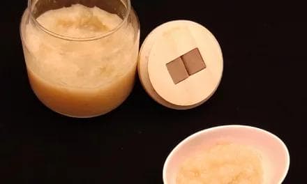 Nashi. Une recette de compote de fruit gourmande aux poires japonaises.