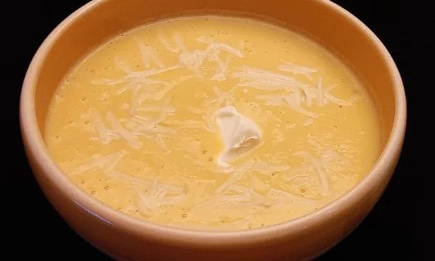 Velouté d’endives et butternut. Une recette de soupe hivernale.