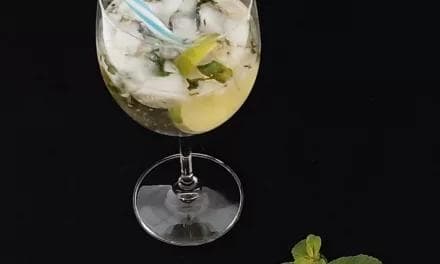 Hugo spritz. Une recette de cocktail à base de St Germain pour un apéro rafraîchissant.