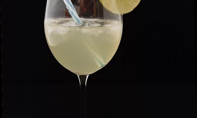 Spritz limoncello. Une recette de cocktail à base de prosecco pour un apéritif frais !