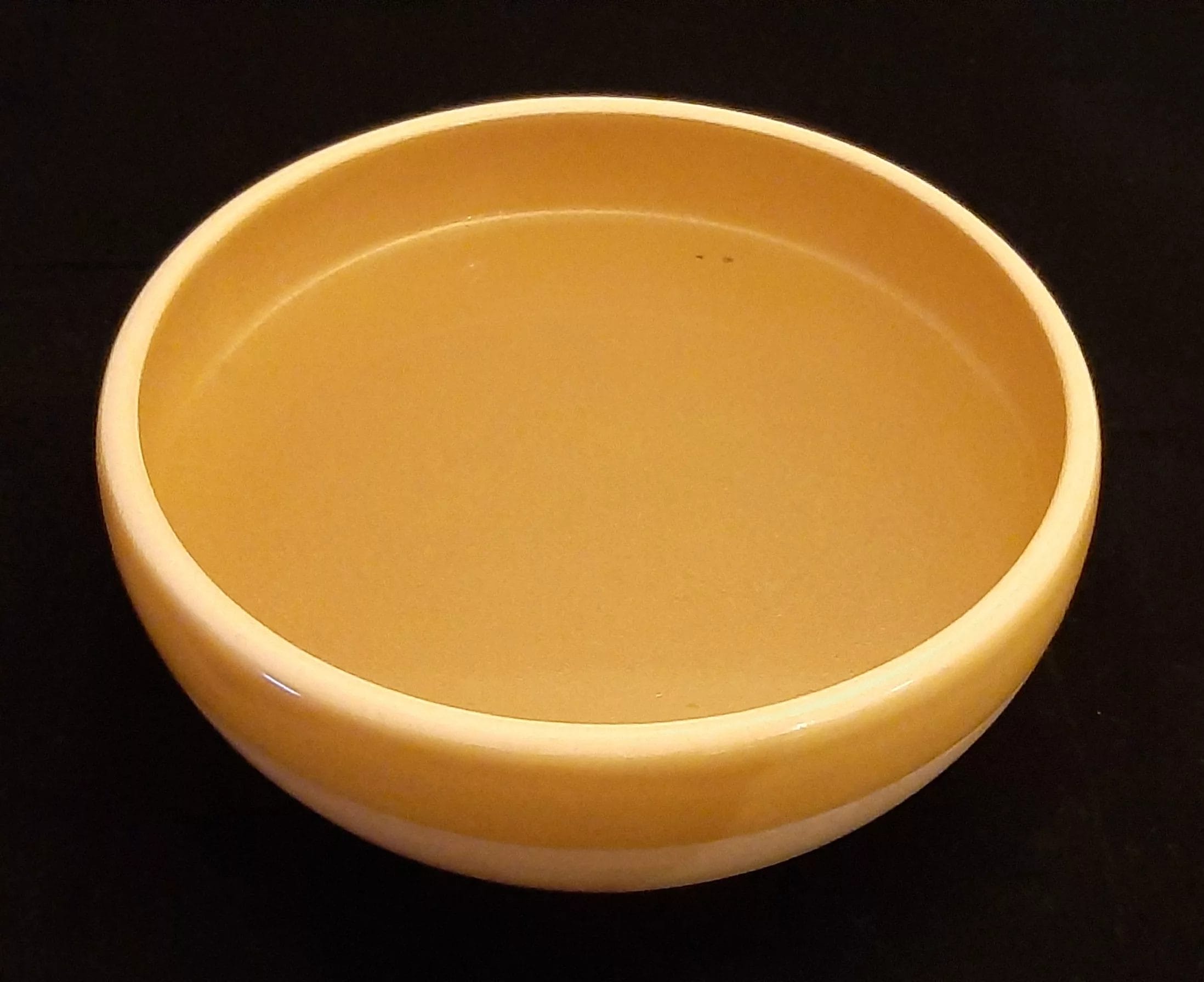 Bouillon de légumes maison. Une recette saine à faire en hiver.