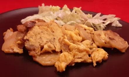 Omelette aux pommes de terre et oignon. Une recette gourmande pour l’hiver.