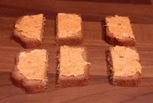 Toasts pain d'épices chorizo