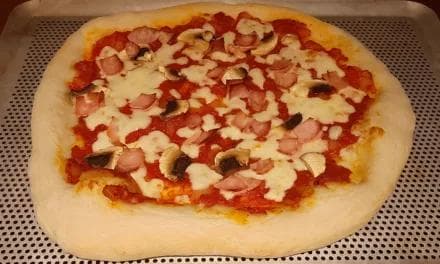 Découvrez comment réaliser la pizza de la Mama comme un vrai chef italien !