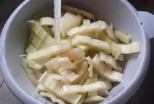 Cuisson des côtes de blettes à la vapeur. Une recette rapide