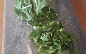 Cuisson des feuilles de blettes à la vapeur. Une recette rapide