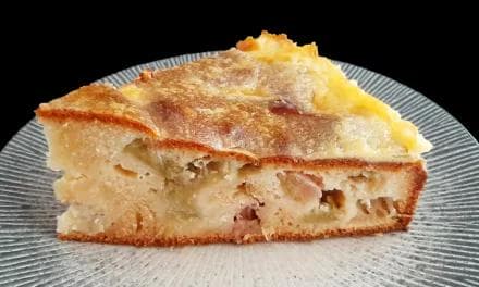 Découvrez la recette du gâteau à la rhubarbe comme le faisait ma grand-mère !