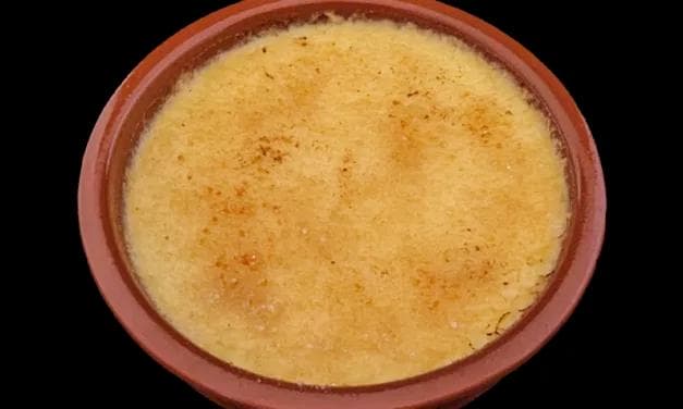 Comment Réaliser une Crème Brûlée Parfaite façon Grand-Mères ?